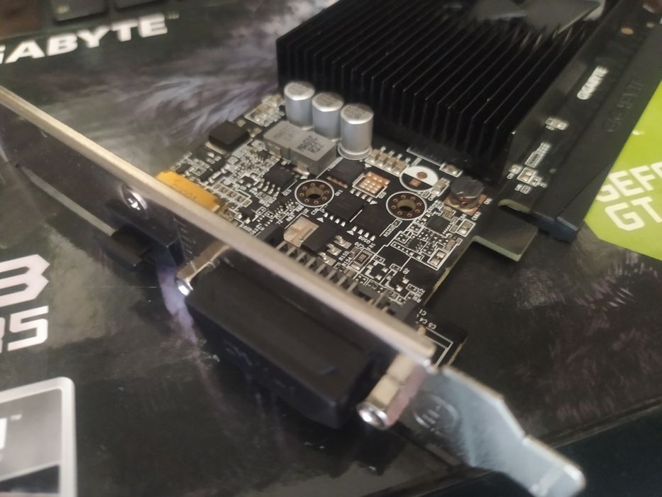 Видео карта Вiдеокарта Gigabyte Gt730