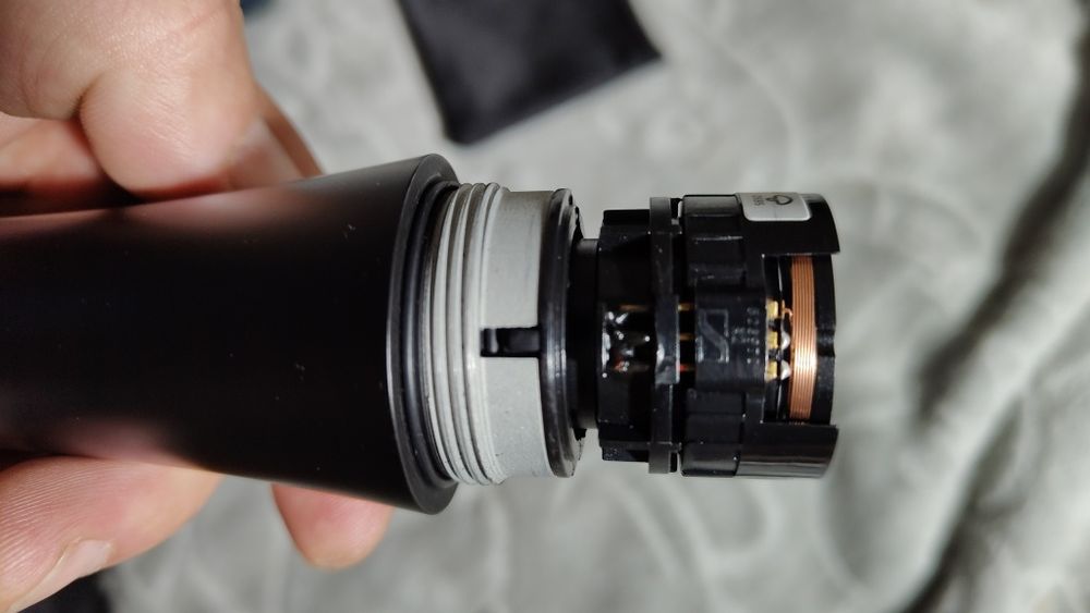 Dwa mikrofony Sennheiser e945