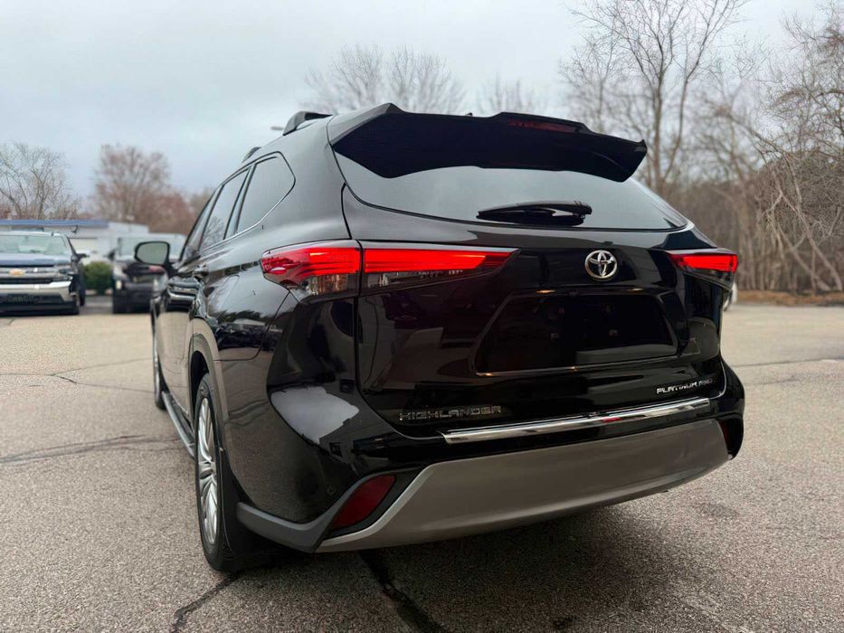 Toyota Highlander Platinum      2022