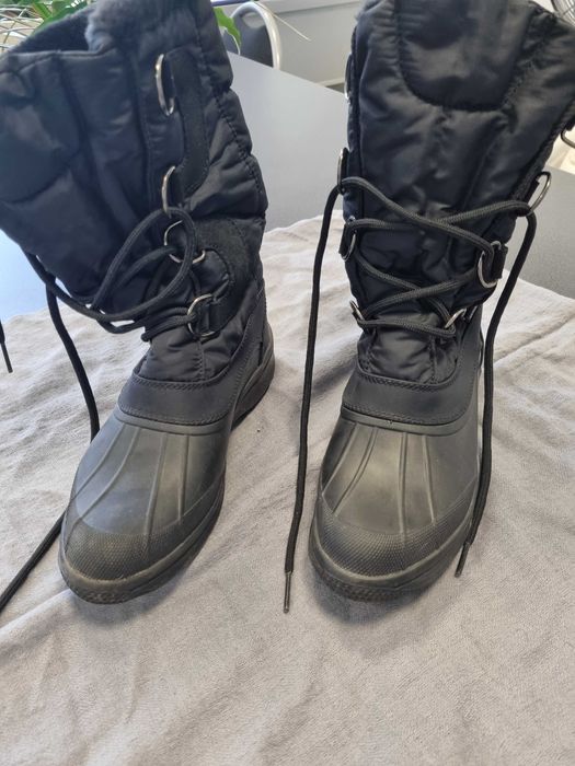 Sprzedam śniegowce rozm. 36