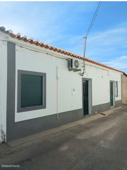 Semi-detached House T1 + 1 - Vila de Frades