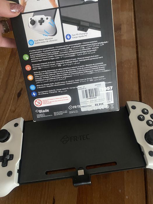 Vendo 2 controles de nitendo switch