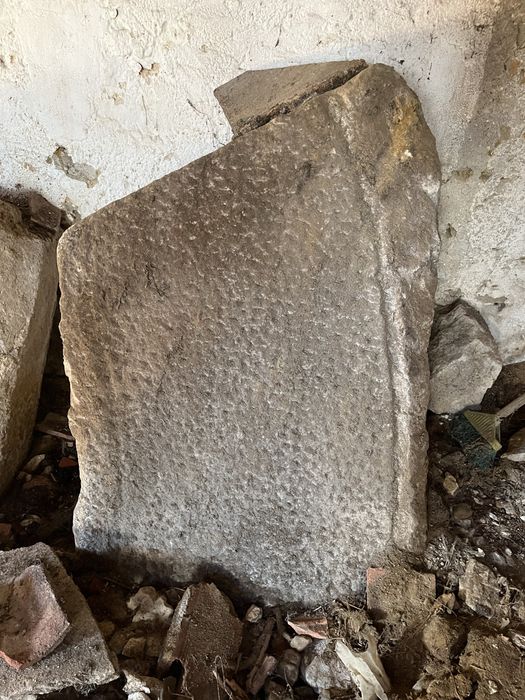 Pedras base lagar de azeite antigo - velharias