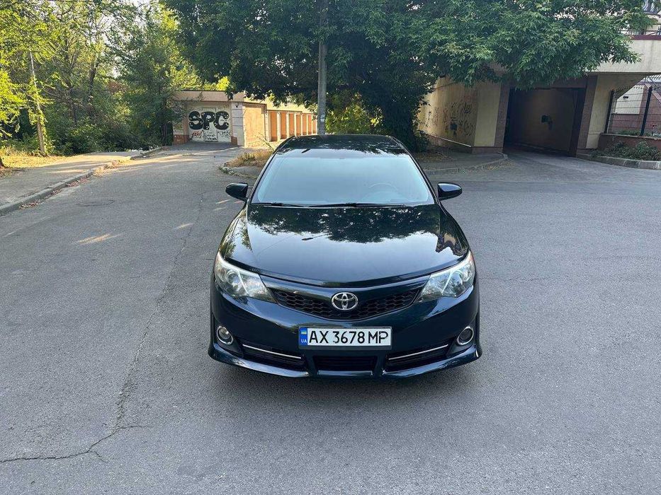 Аренда/Оренда авто. Toyota Camry 50/55/70