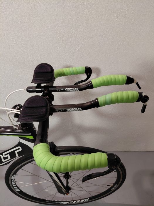 Bicicleta de triatlo / contrarelógio/ estrada Felt B16