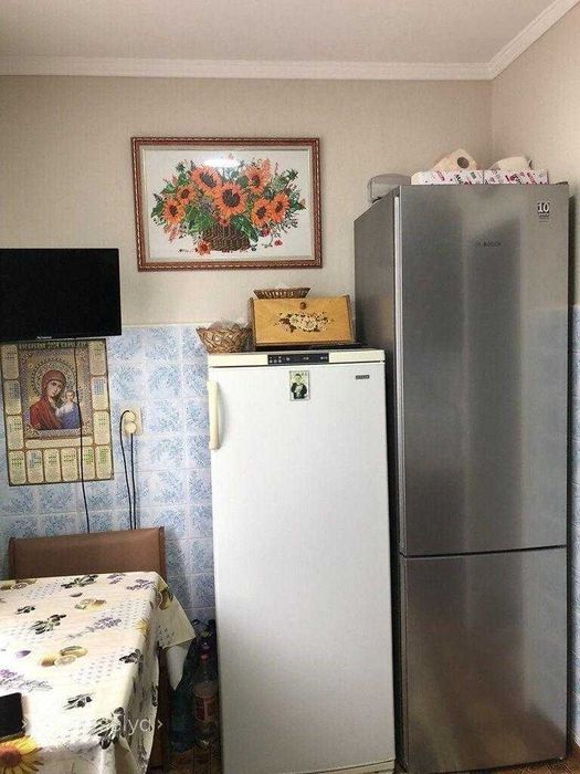 1 кімнатна квартира гостинка вторичка Троещина Милославська 23А