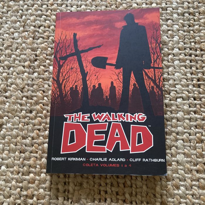 The Walking Dead Coleta Volumes 1 a 4 Devir