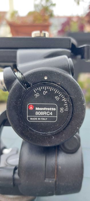 Rotula Manfrotto 3d mod. 808RC4