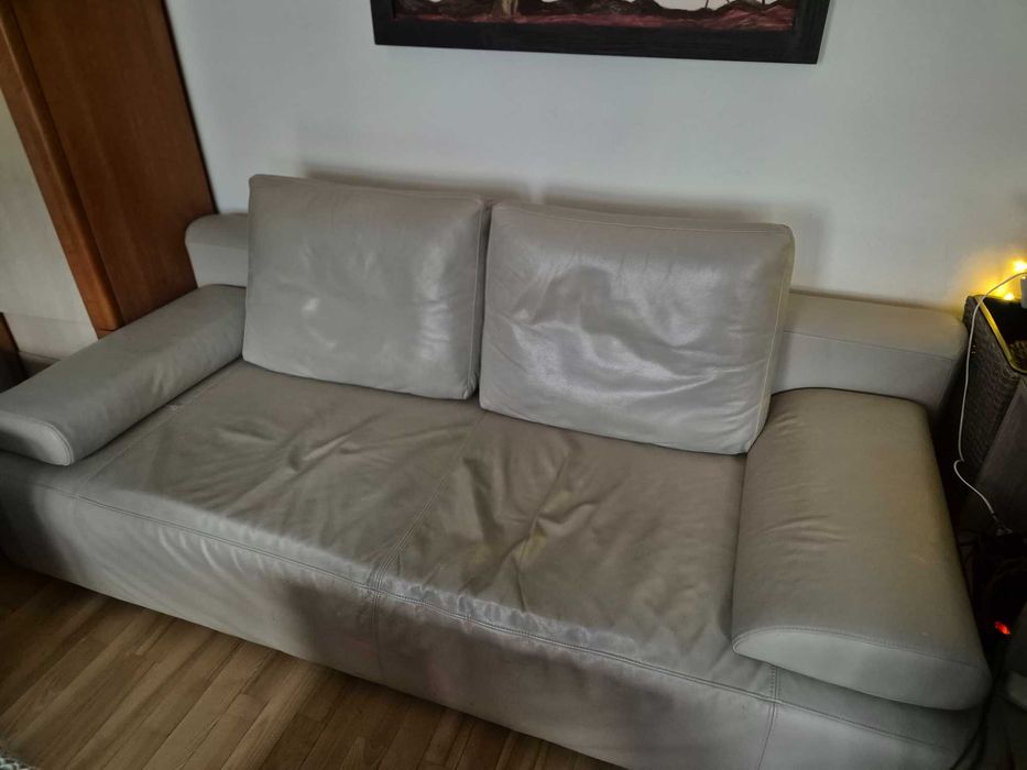 sprzedam włoską kanapę skórzaną