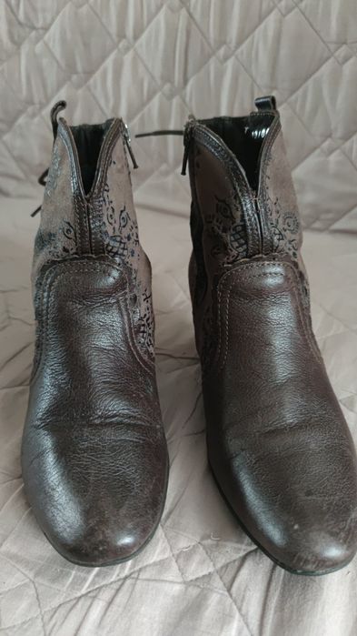 Чоботи демісезонні шкіряні, 39 розмір