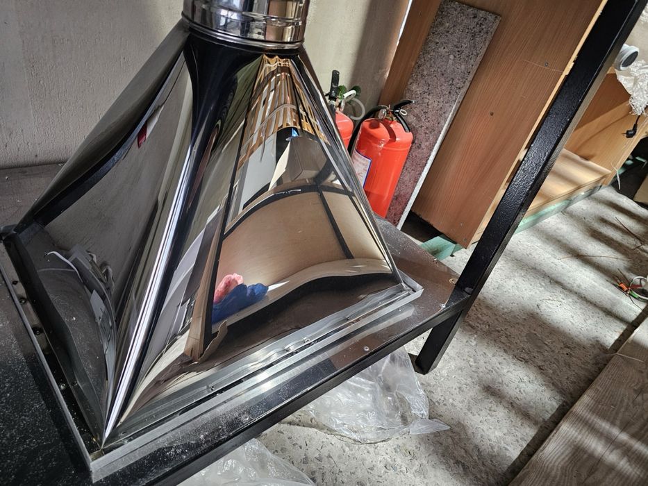 Витяжний зонт (купол) з нержавіючої сталі