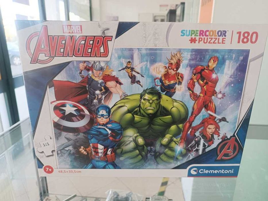 Puzzle Clementoni Marvel Avengers Super 48,5x33,5cm 180 peças