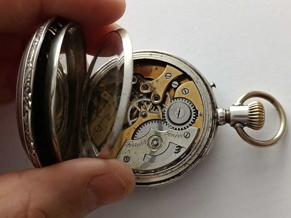 Zegarek Szwajcarski Srebro Linqne Droite Ferrary Geneve