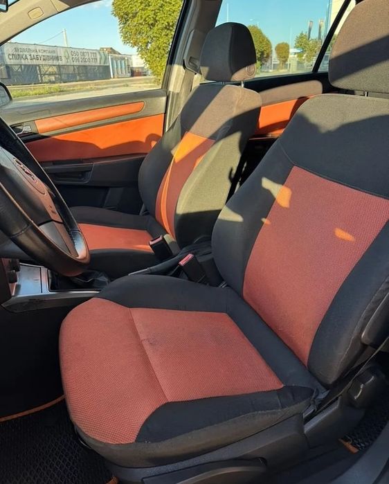 Opel Astra H 2005 1,8 бензин