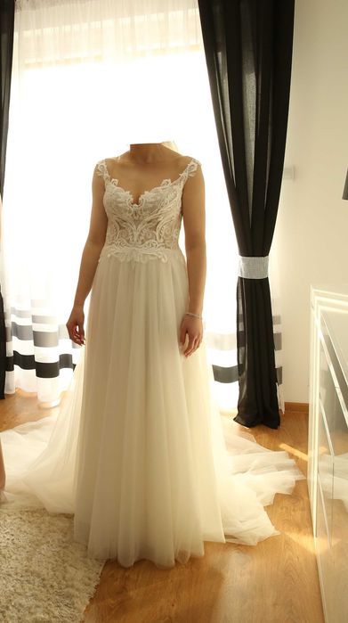 Suknia ślubna 36/38 ivory