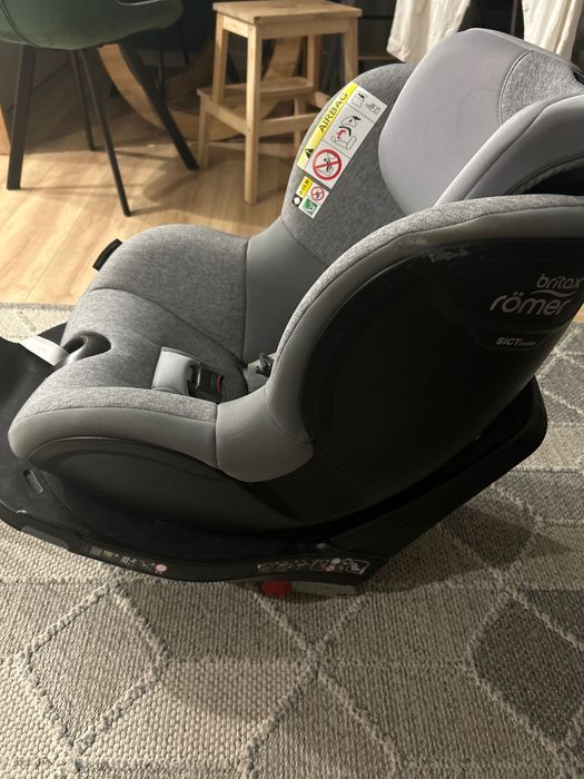 Britax romer dualfix m i-size