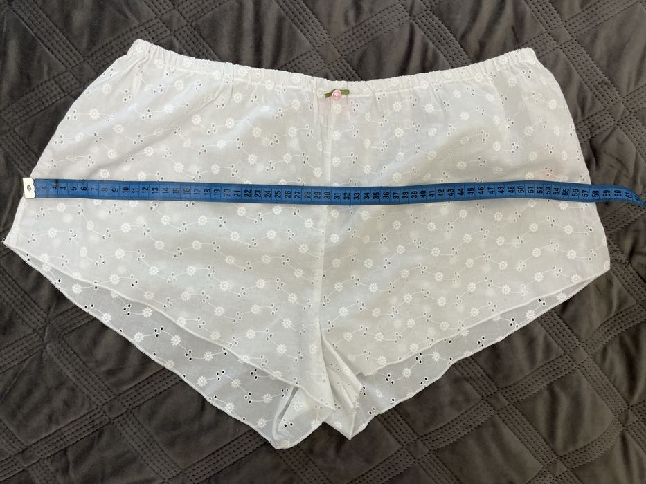 Шорти primark в розмірі M