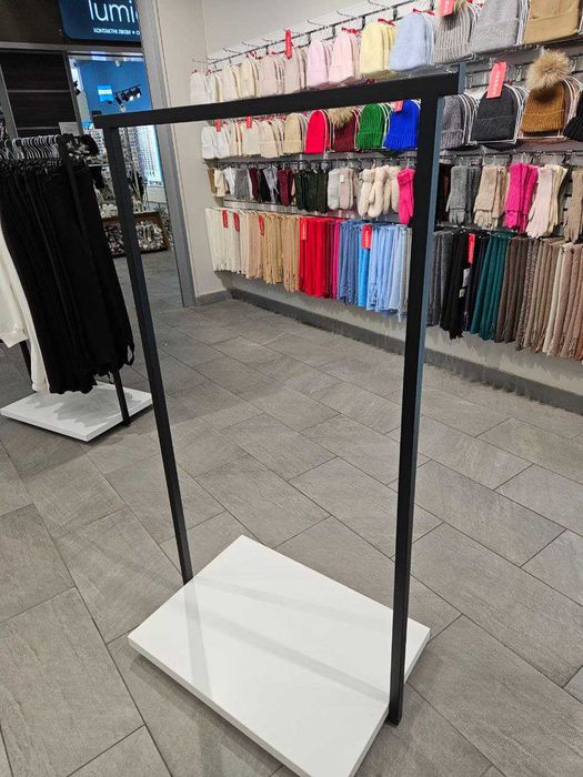 Стійка-рейл для одягу (двоопорна)