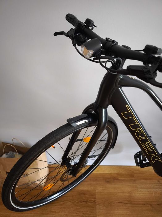 Trek Fx+ 2 Stagger E-Bike