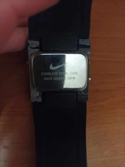 Часы кварцевые без батареек