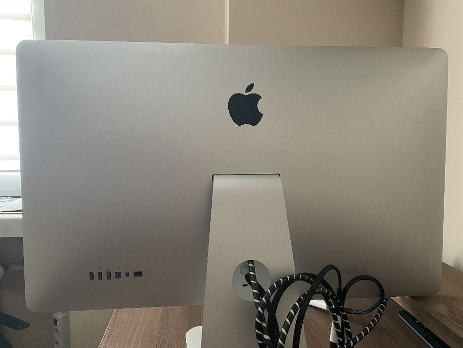 Apple Thunderbolt Display 27"