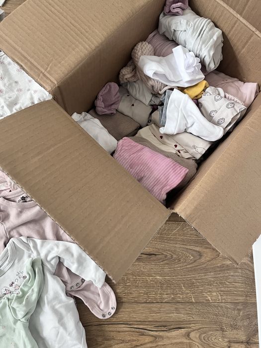 Ubranka 62 i 68 H&M i Pepco dziewczynka