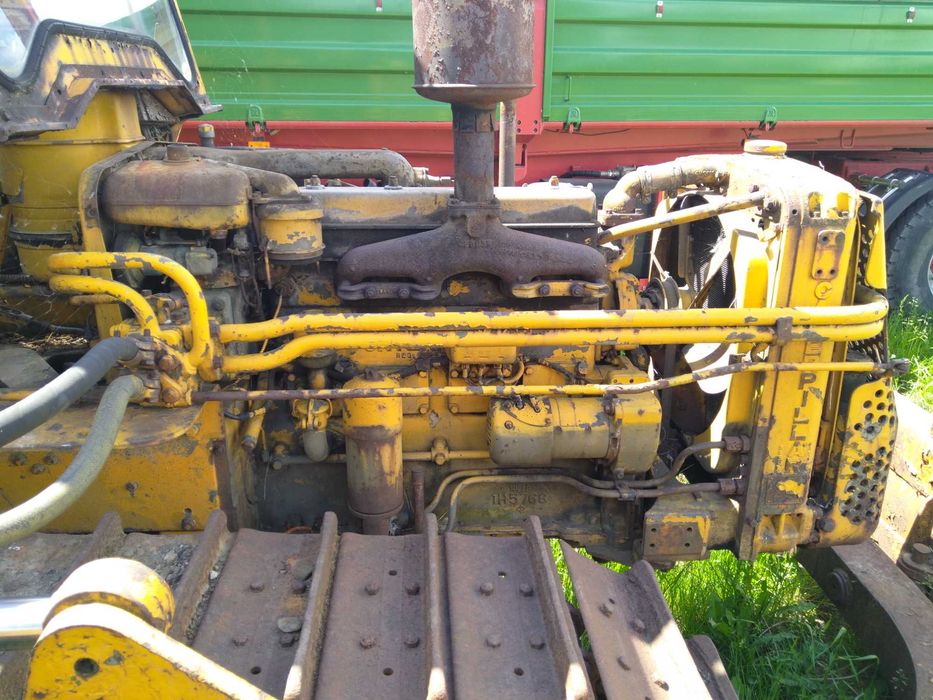 Spycharka Caterpillar D4