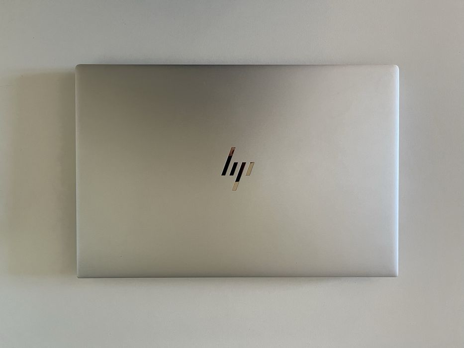 Laptop HP Envy 15-ep0013np