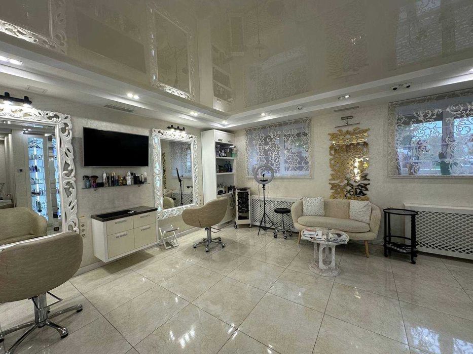 Продаж салону 54м2 з орендарями. Ремонт. ЖК ''Буча Квартал''. ID:313