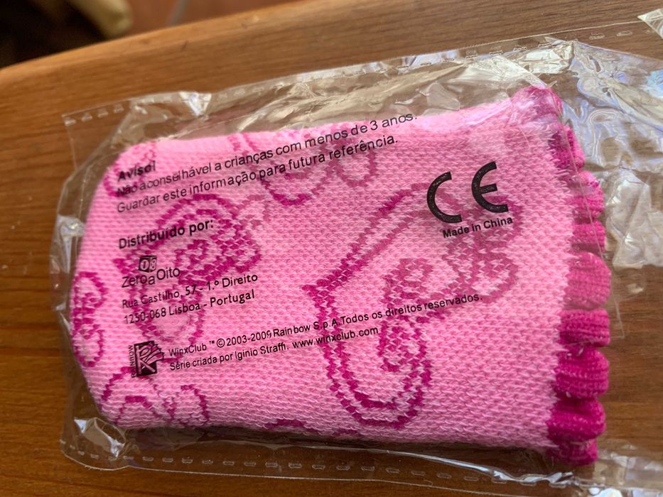 WinxClub, da Série criada por Iginio Straffi , Rainbow, Bolsa pequena