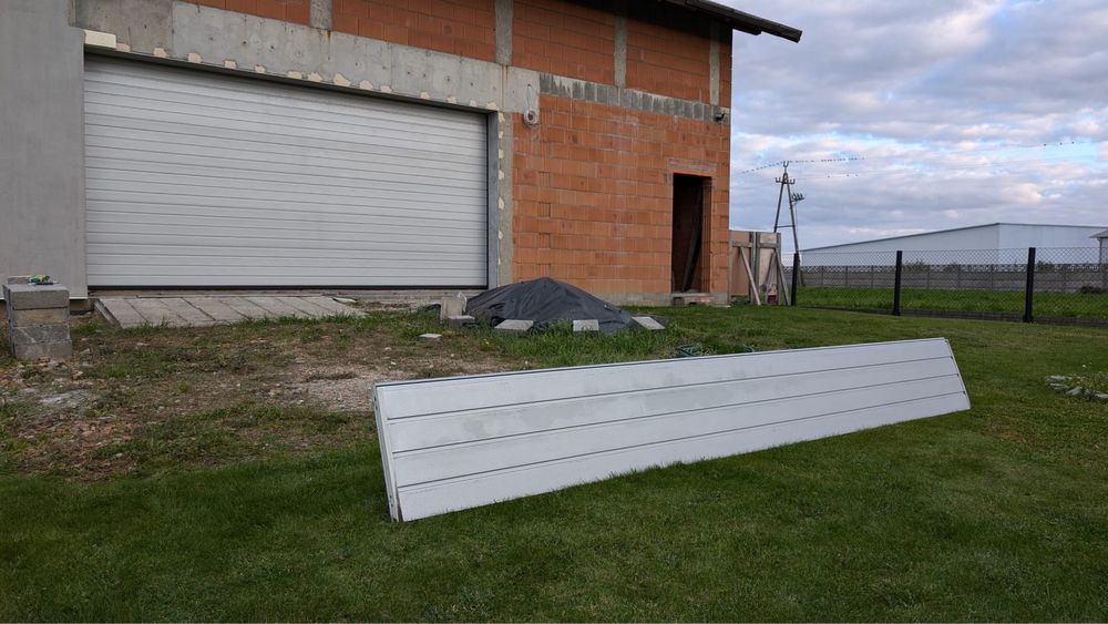 Panel bramy garażowej przemysłowej