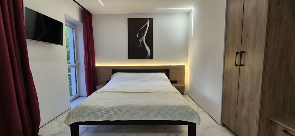 Апартаменти подобово оренда  центр