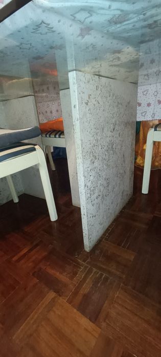 Mesa de jantar em vidro + 6 cadeiras