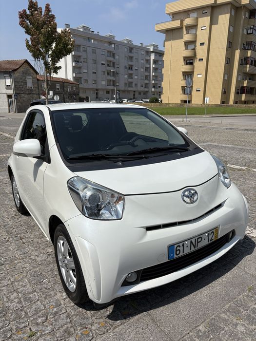 Toyota IQ - 2013