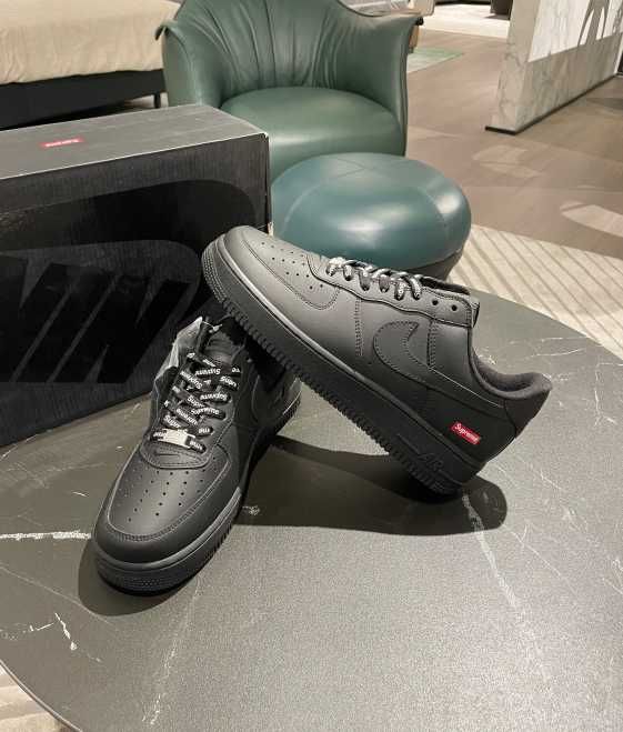 Nike Air force 1 Supreme Czarny rozmiar 43 Nowe