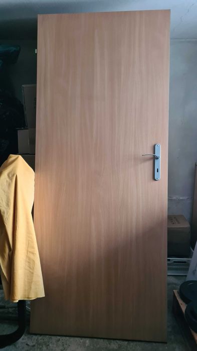 Drzwi wewnętrzne jasne dąb sonoma lewe z klamką zamek klucz 200x80