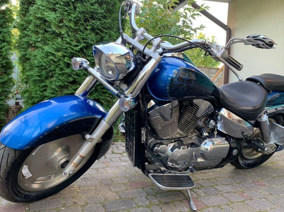 Honda VTX 1300R CUSTOM Чоппер 2006
