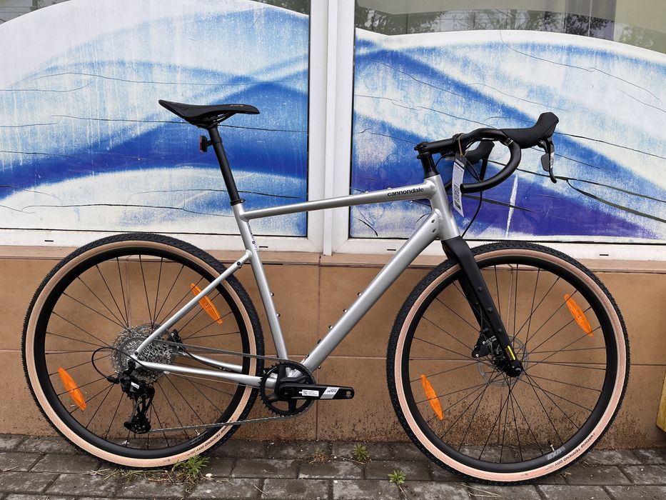 Rower Cannondale Topstone Apex 1 XPLR Srebrny M, L Gravel