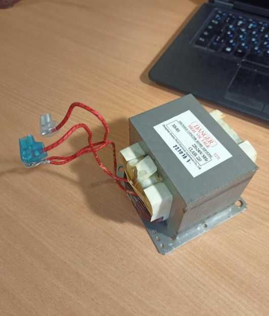 Трансформатор силовой XB 801 для микроволновой печи Gorenje. 800W