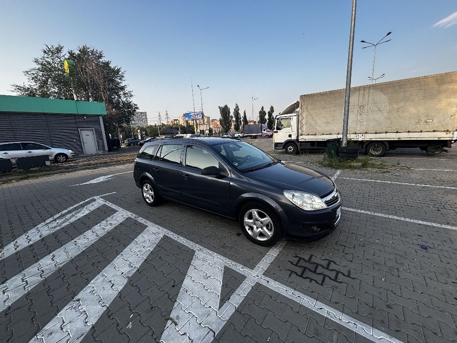 Продам Opel Astra H Універсал (2007)