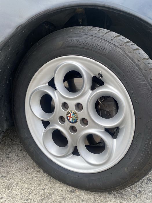 Vendo ou troco por mais pequeno alfa 156TS 1800 gasolina e Gpl