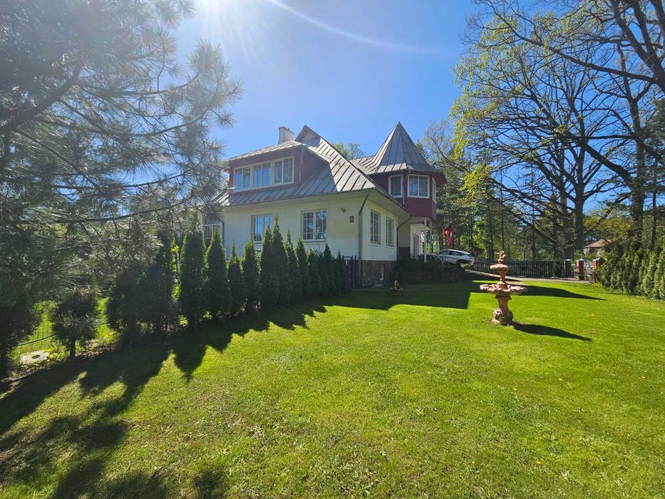 Продається діючий гостьовий будинок в Юрмалі (Латвія)