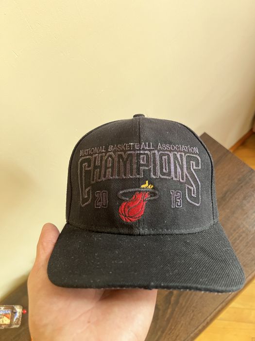 Czapka z daszkiem Adidas Miami Heat 2013 NBA Champions