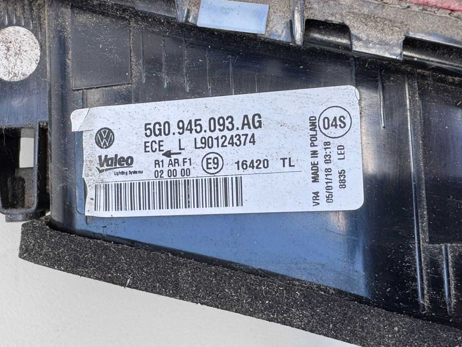 Стопи хеч бек LED-ліхтарі Volkswagen Golf VII рест  до рест  Mk7 7.5 Європа