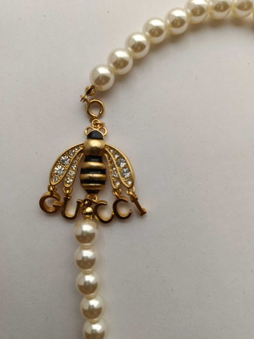 Чокер та сережки  Balenciaga, Burberry, Chrome  Hearts, Gucci