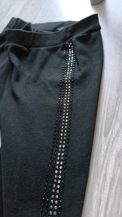 Czarne leginsy z cyrkoniami 152 cm grubsze 152 cm