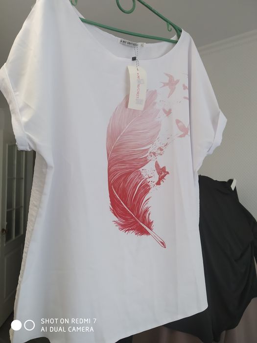 Блузки новые супербаталПОГ 65 см