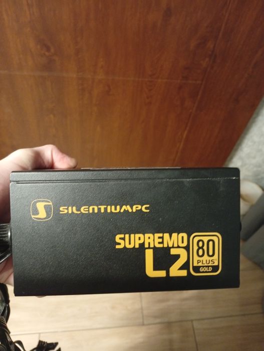 Silentiumpc supremo L2 80 gold 550w