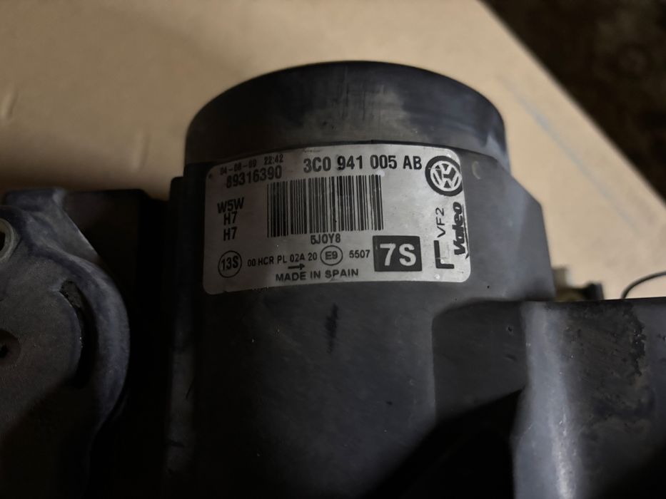 Lampy Reflektory  Passat b6