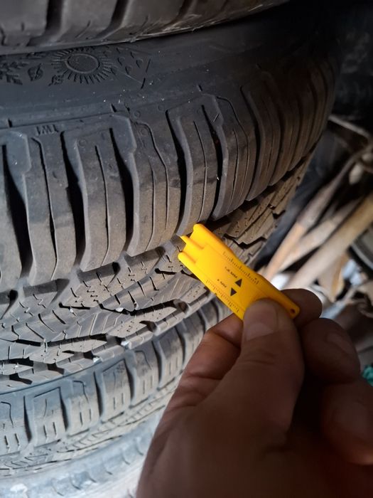 Шини з дисками 195/65/15, VW, Skoda,  5*112